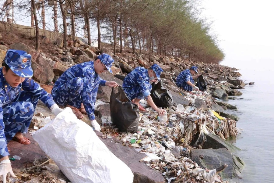 Xây dựng “thế trận lòng dân” trên vùng biển Tây Nam