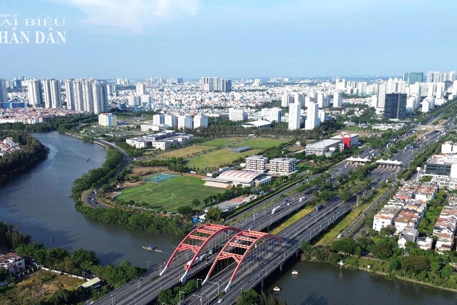 50 NĂM GIẢI PHÓNG MIỀN NAM, THỐNG NHẤT ĐẤT NƯỚC: