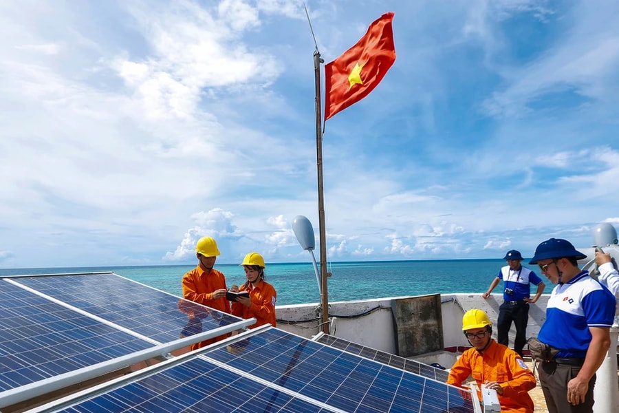 EVNSPC – 50 năm thắp sáng miền Nam: Tri ân lịch sử - Tự hào tiếp bước 