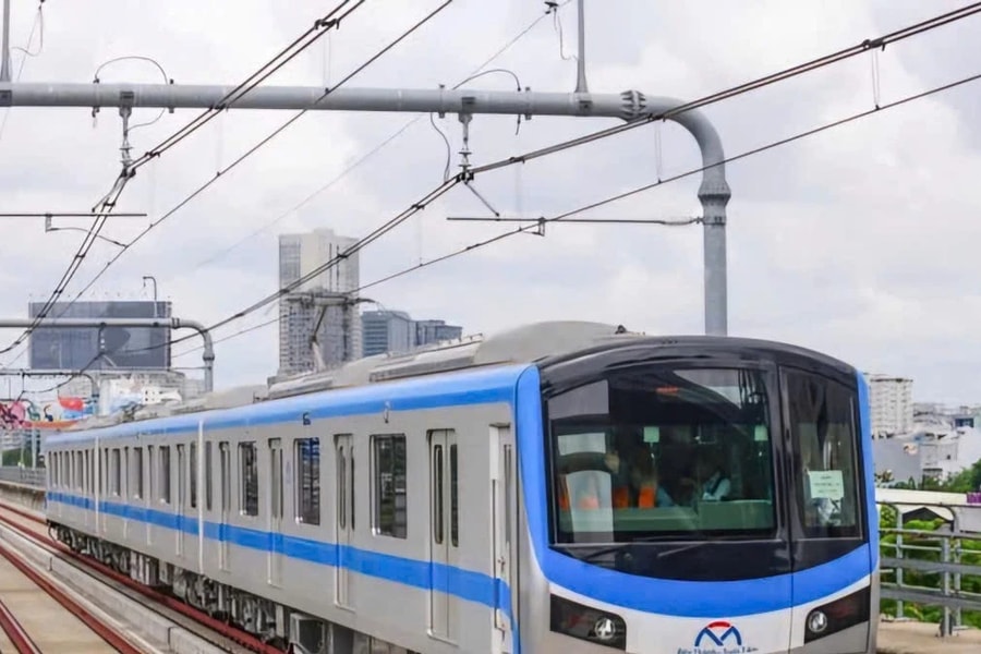 TP. Hồ Chí Minh: Khuyến cáo những điều cần tránh khi đi tàu điện tuyến Bến Thành - Suối Tiên