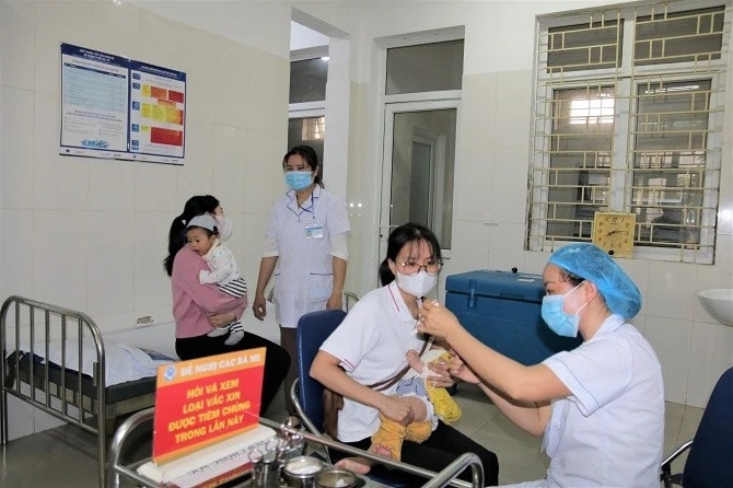 Lo ngại dịch kép, Sở Y tế Hà Nội ra công văn khẩn