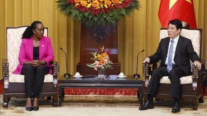 Chủ tịch nước Lương Cường tiếp Bộ trưởng Quốc phòng Kenya