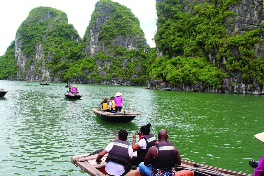 Du lịch Quảng Ninh định vị thương hiệu độc đáo, mang đậm bản sắc văn hóa