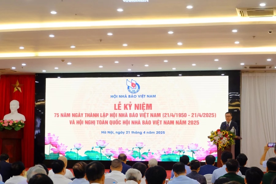 Báo chí phải sáng tạo, đổi mới mạnh mẽ để đáp ứng giai đoạn phát triển mới