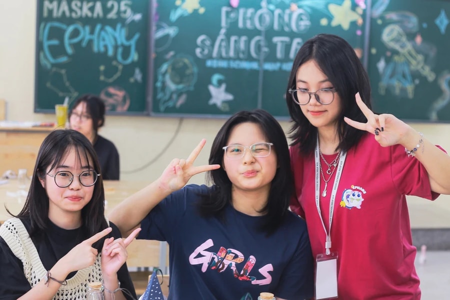 High School Help Kit: Hỗ trợ học sinh lớp 9 bước qua giai đoạn "vượt vũ môn"