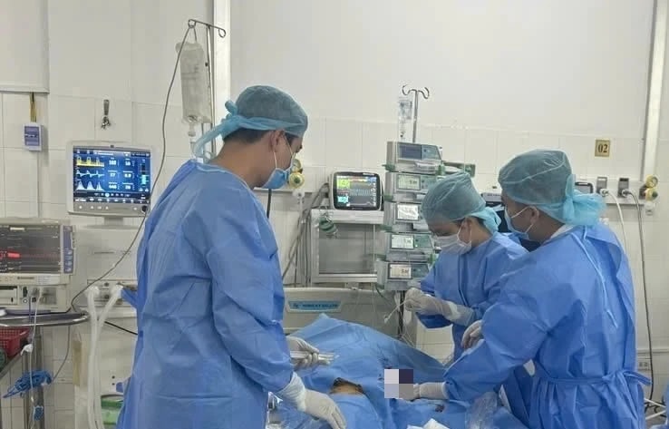 Cứu sống bệnh nhân bị suy đa tạng do dùng thuốc hạ huyết áp quá liều