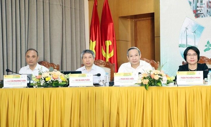 Khơi dòng vốn, tiếp sức doanh nghiệp chuyển đổi xanh