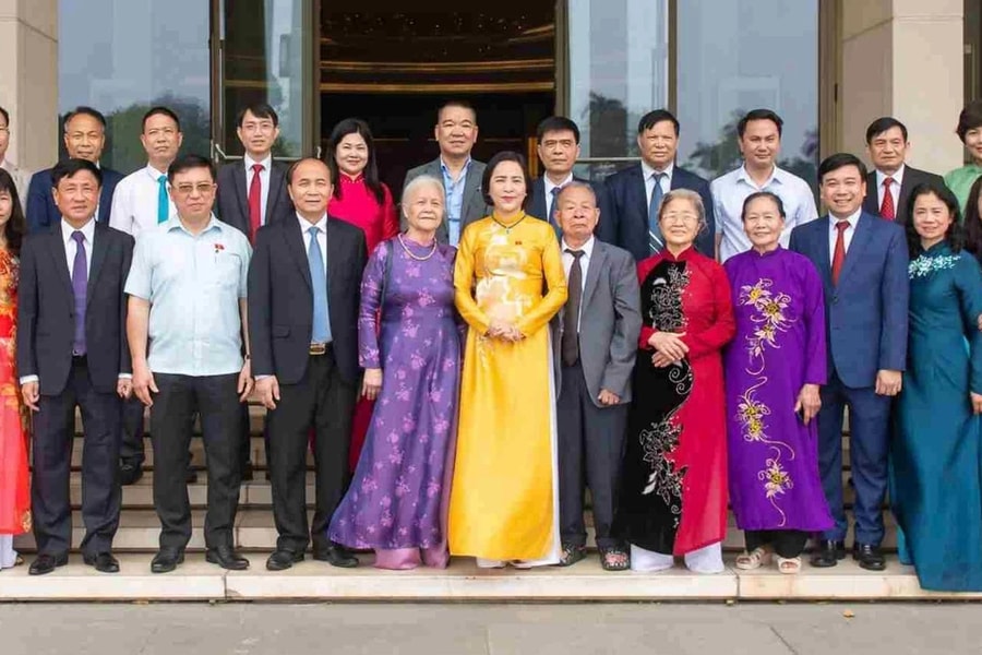 Phó Chủ tịch Quốc hội Nguyễn Thị Thanh gặp mặt Đoàn ĐBQH các khóa tỉnh Vĩnh Phúc