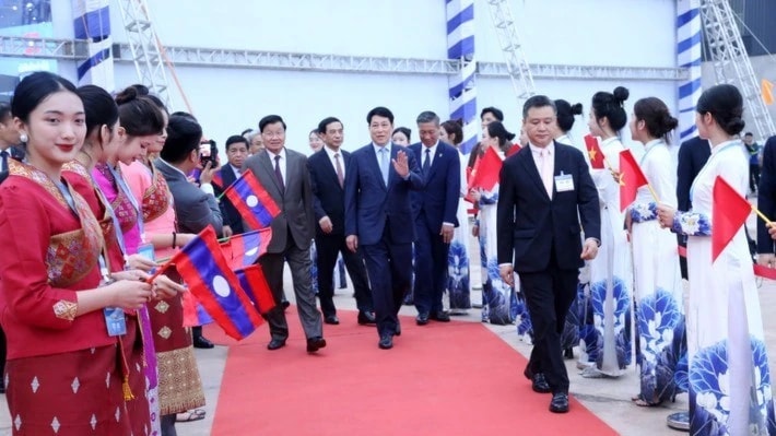 Bước tiến mới trong quan hệ hợp tác đặc biệt Việt Nam - Lào