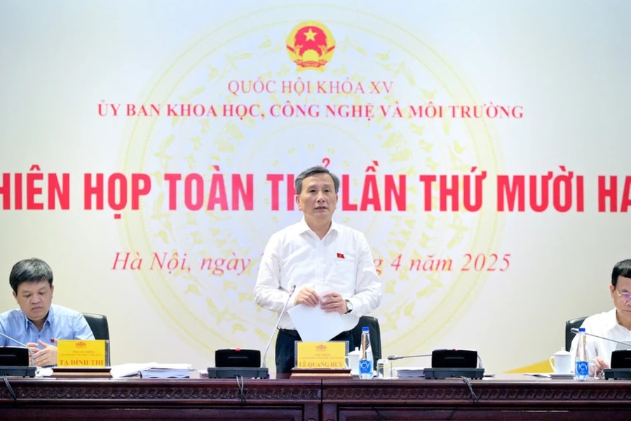 Ủy ban Khoa học, Công nghệ và Môi trường thẩm tra dự án Luật Năng lượng nguyên tử (sửa đổi)