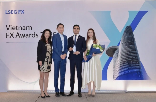 Vietcombank tiếp tục được vinh danh tại sự kiện LSEG Vietnam FX Awards 2025