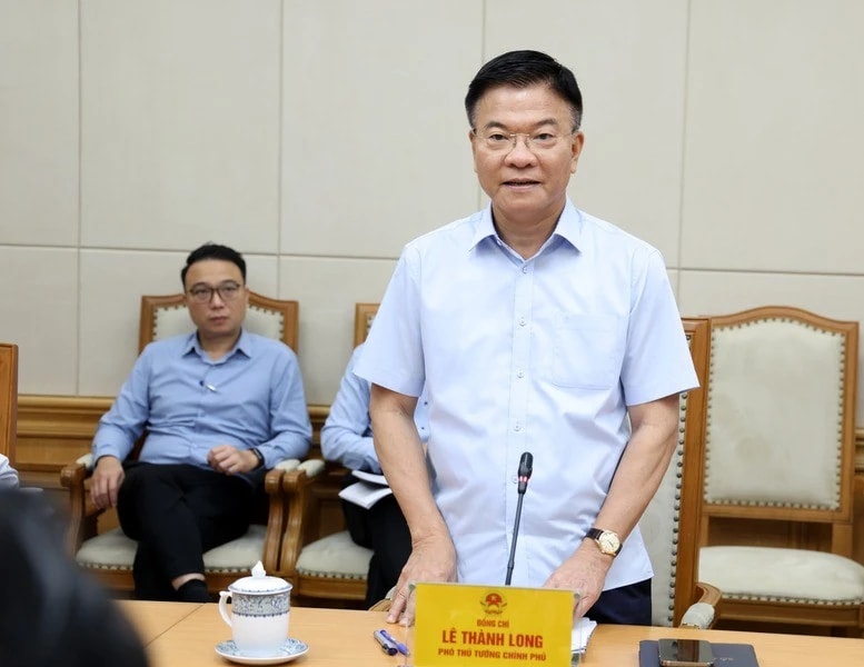 Phó Thủ tướng Lê Thành Long: Phải tổ chức kỳ thi tốt nghiệp THPT 2025 an toàn, đặt mục tiêu đề ra