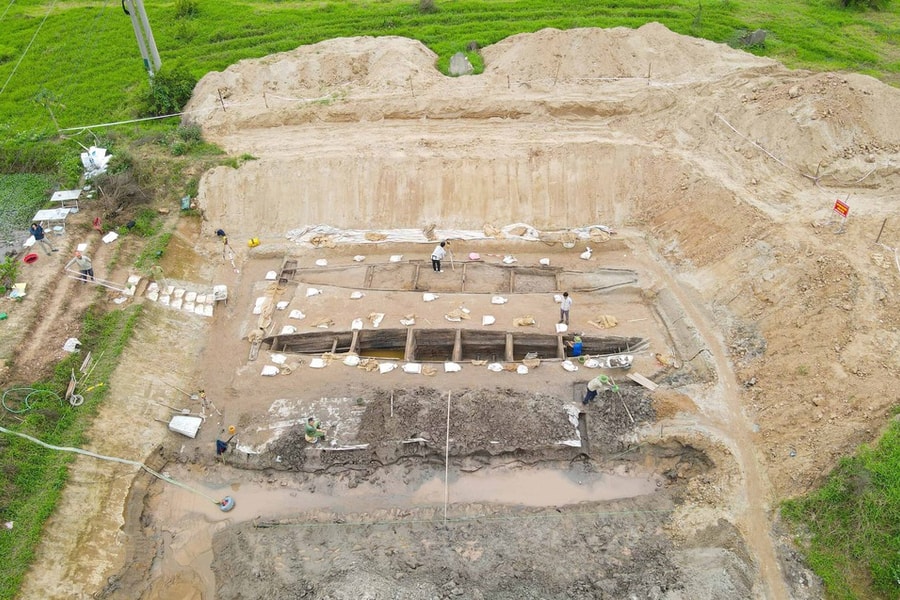 Phát hiện dấu tích kiến trúc thành cổ Luy Lâu