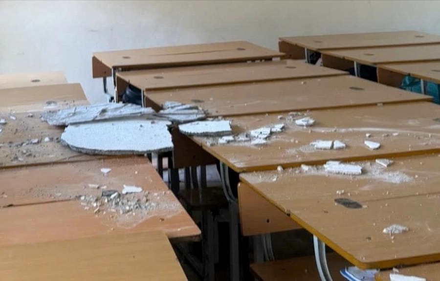 Vụ vữa trần lớp học ở Hà Nội rơi trúng học sinh: UBND quận vào cuộc