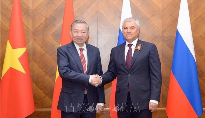 Tổng Bí thư Tô Lâm hội kiến Chủ tịch Duma Quốc gia Liên bang Nga