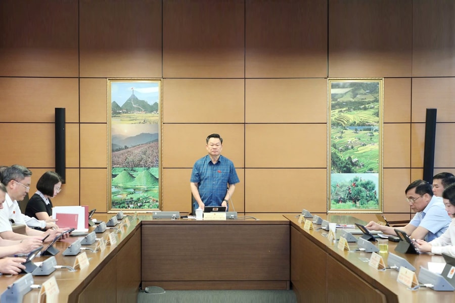 Siết chặt tiêu chuẩn ứng cử, điều chỉnh thời gian hiệp thương và khu vực bỏ phiếu