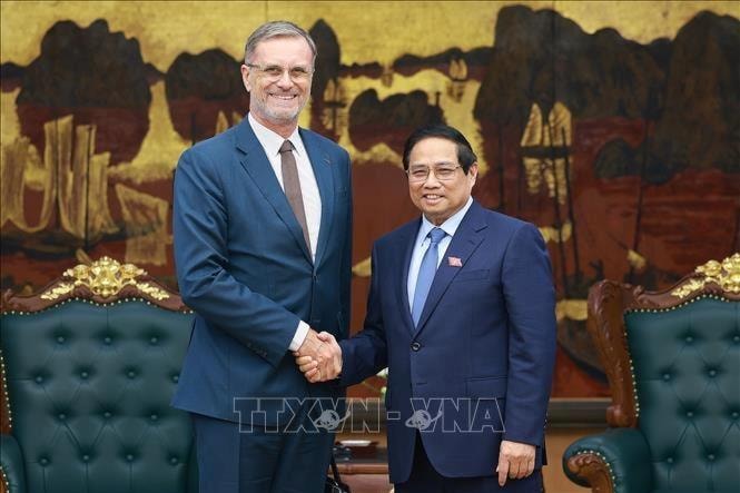 Thủ tướng Phạm Minh Chính tiếp Đại sứ Cộng hòa Pháp tại Việt Nam