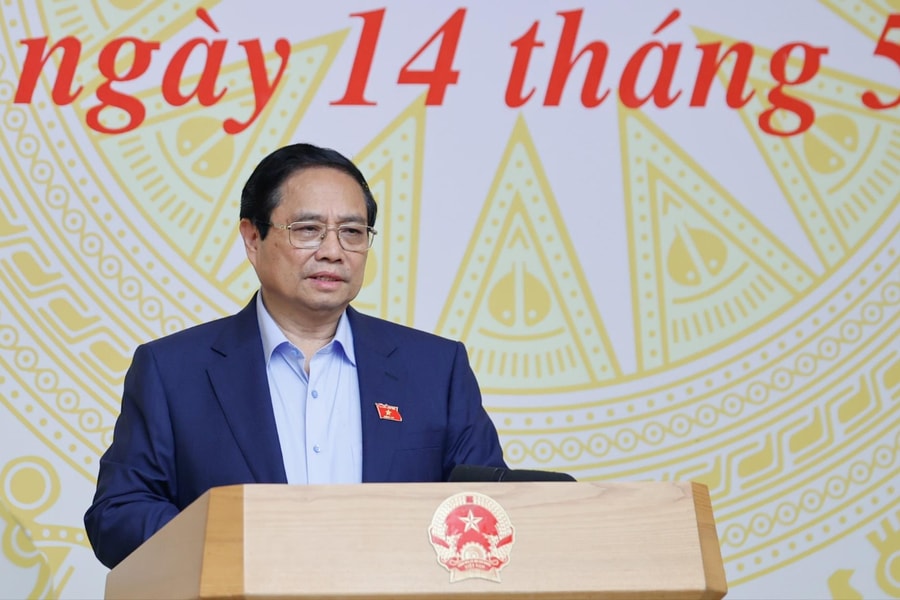 Thủ tướng Phạm Minh Chính: Lập tổ công tác đặc biệt, mở đợt cao điểm truy quét buôn lậu, hàng giả