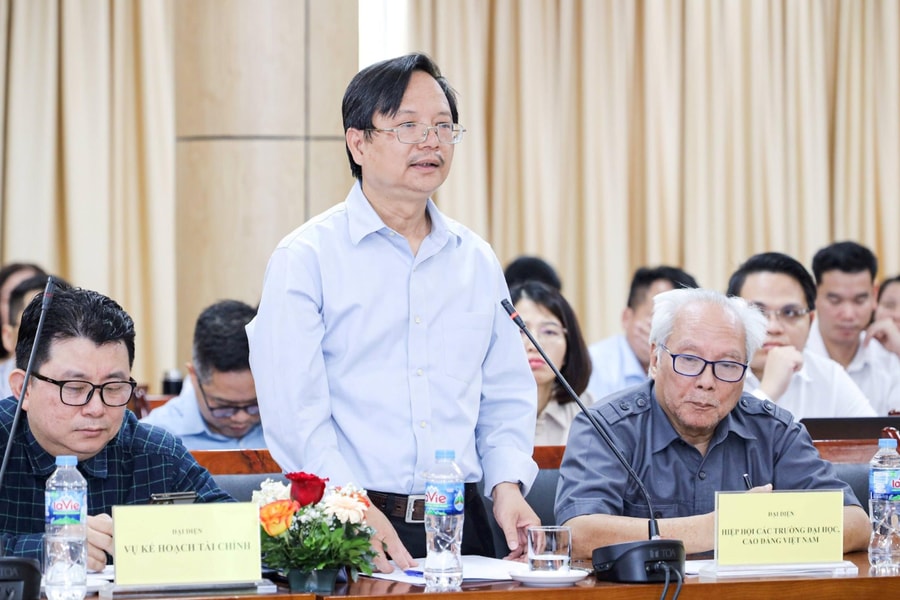 Mô hình đại học hai cấp có vấn đề, cải tiến ra sao?