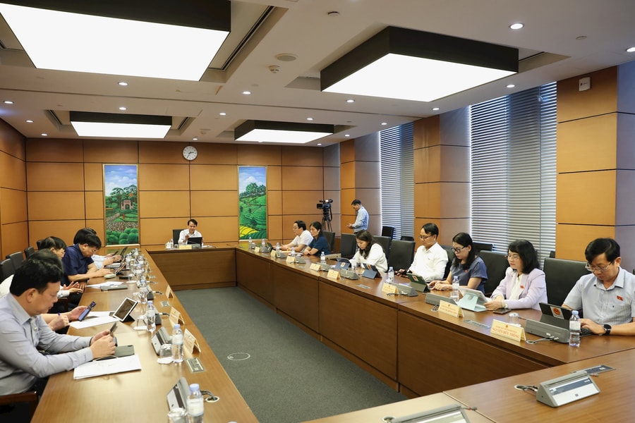 Bổ sung thêm quyền hạn chi ngân sách nhà nước cho Ủy ban Thường vụ Quốc hội