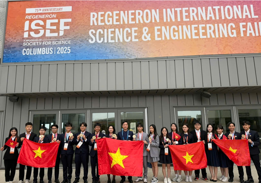 Học sinh Việt Nam ghi dấu ấn lịch sử tại Hội thi Khoa học kỹ thuật quốc tế ISEF 2025
