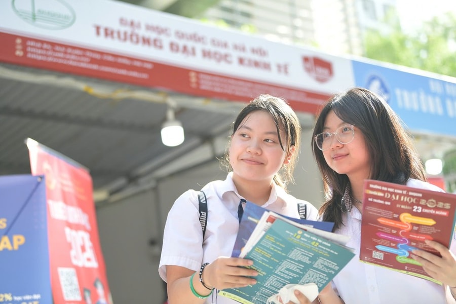 Chương trình đào tạo đường sắt trình độ đại học: Tổ hợp xét tuyển bắt buộc có môn Toán