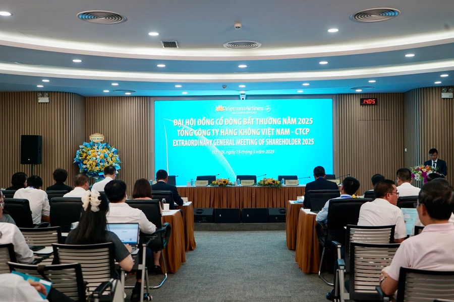 Đại hội cổ đông bất thường 2025 Vietnam Airlines: Thông qua phương án tăng vốn điều lệ thêm 9.000 tỷ đồng
