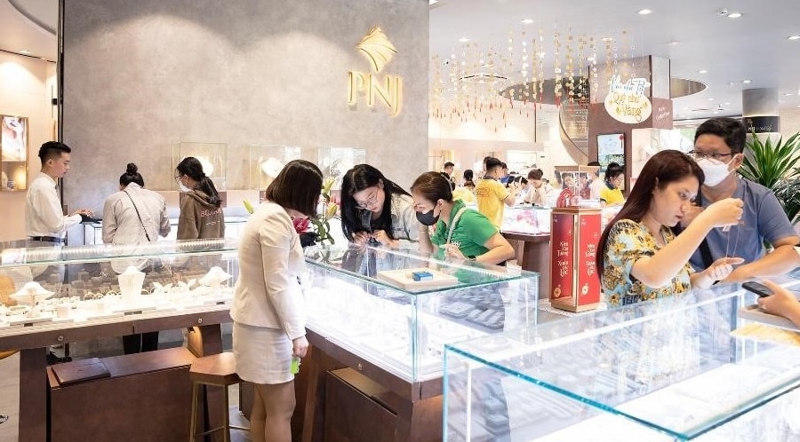 Giá vàng ngày 19/5: Giảm mạnh so với đầu tuần trước, SJC vẫn cao hơn thế giới hơn 16 triệu đồng/lượng