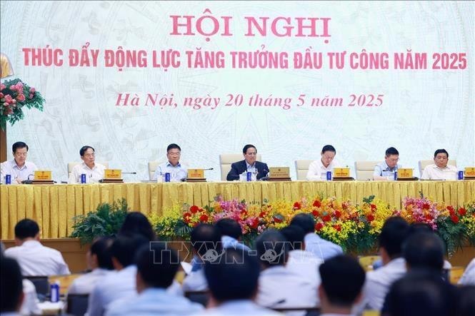 Thủ tướng Phạm Minh Chính: Không để tình trạng "có tiền mà không tiêu được"