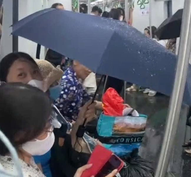 Hà Nội Metro thông tin về sự cố trên tàu điện Cát Linh - Hà Đông