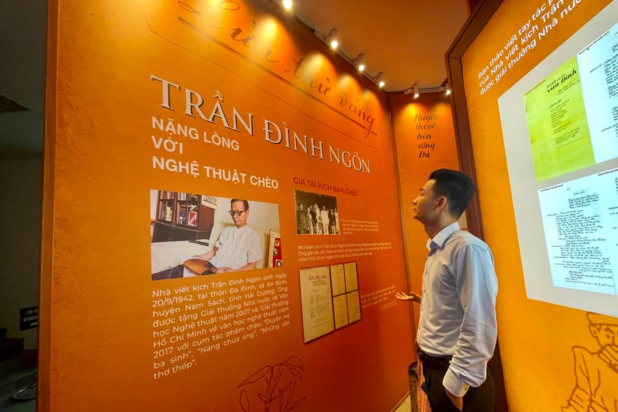 Giới thiệu gần 200 hình ảnh, tài liệu của 8 nhà viết kịch tiêu biểu