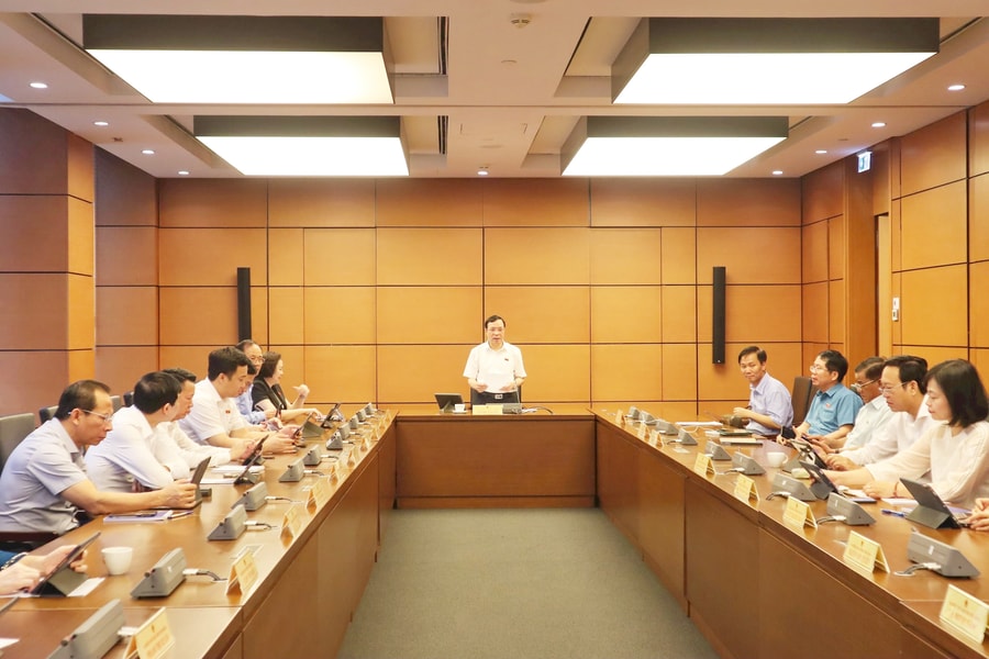 Tính toán kỹ về kinh phí triển khai phổ cập giáo dục mầm non