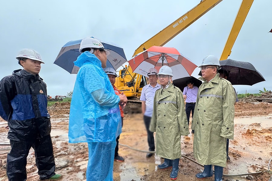 Lãnh đạo EVN kiểm tra công tác phòng chống mưa lũ