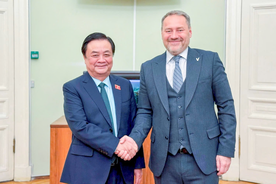 Phó Chủ tịch Quốc hội Lê Minh Hoan dự Đại hội Sinh thái Quốc tế Nevsky lần thứ 11 tại Saint - Petersburg, Liên bang Nga