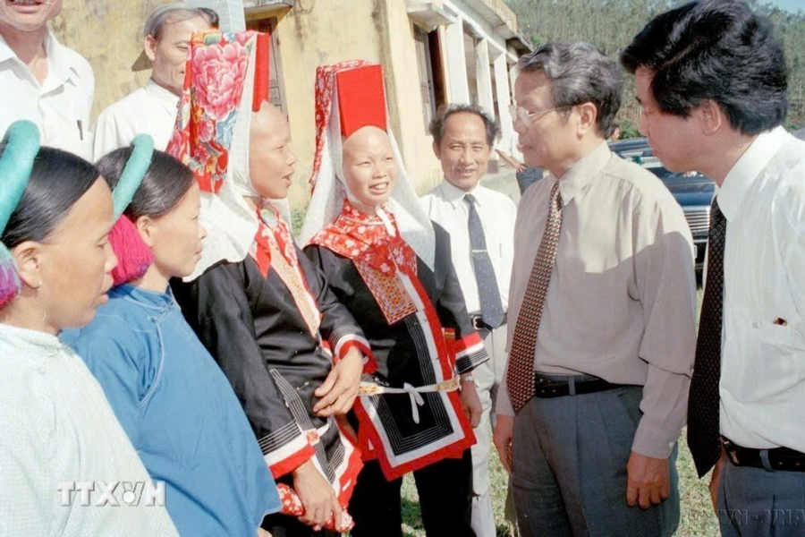 Đồng chí Trần Đức Lương - nhà lãnh đạo có nhiều đóng góp quan trọng cho sự nghiệp đổi mới, phát triển đất nước và bảo vệ Tổ quốc