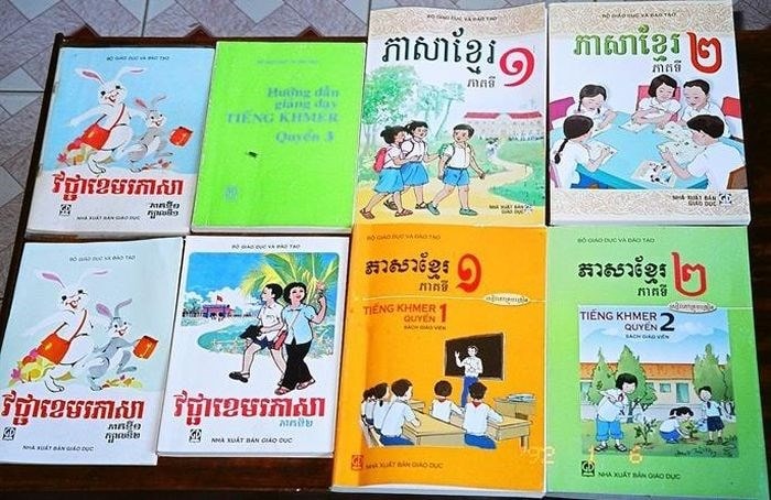 Quy định mới về phát hành sách giáo khoa dạy học tiếng dân tộc thiểu số