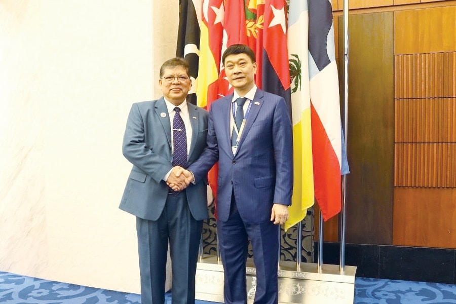 Phó Chủ tịch Quốc hội Vũ Hồng Thanh dự Phiên họp giữa các Trưởng đoàn Nghị viện thành viên AIPA