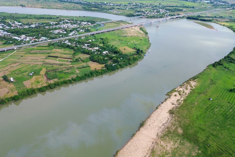 Vụ mỏ cát có giá khởi điểm 1,2 tỷ “đấu” lên 370 tỷ đồng ở Quảng Nam: Sẽ xử lý để cảnh cáo, răn đe chung