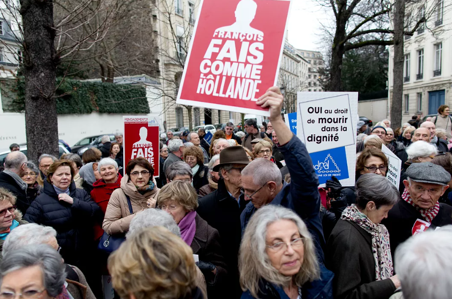 Pháp có bước đi đầu tiên trong việc ủng hộ quyền trợ tử