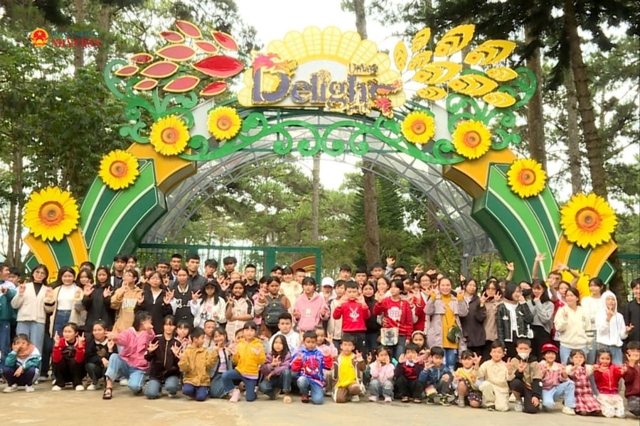 Delight Park - Thắp sáng ước mơ trẻ thơ