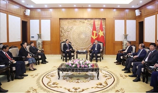 Tổng Bí thư Tô Lâm tiếp Chánh Văn phòng Trung ương Đảng Nhân dân Cách mạng Lào