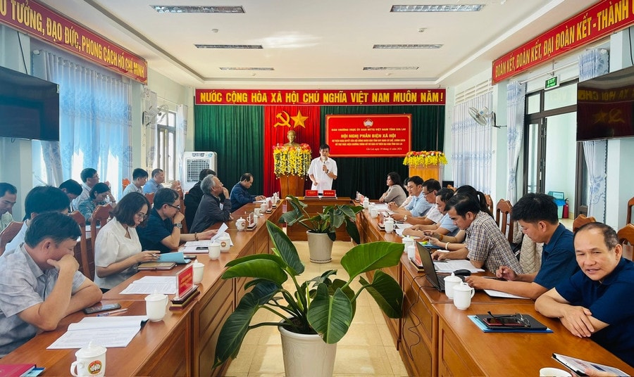 Xây dựng quyết sách sát với thực tiễn, hợp lòng dân