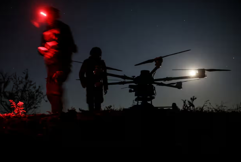 Nga - Ukraine: Khi đối thoại đi giữa những lằn ranh đỏ