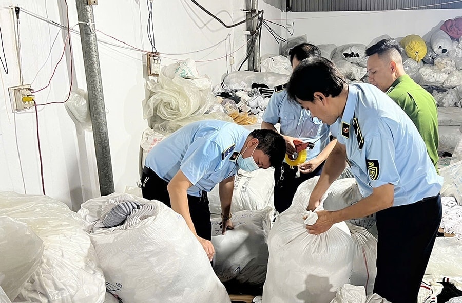 Tăng chế tài xử phạt sàn thương mại điện tử để bảo vệ người tiêu dùng