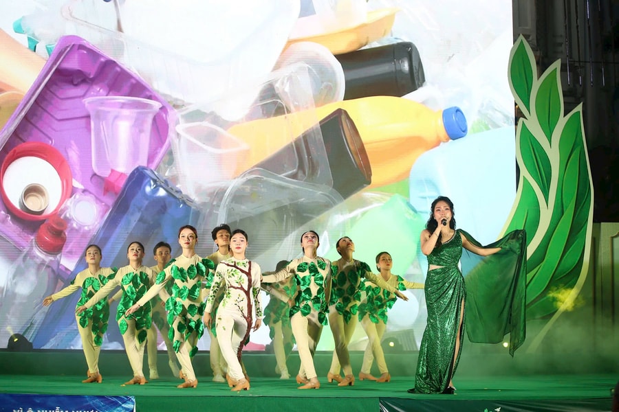 Nghệ thuật lên tiếng vì môi trường