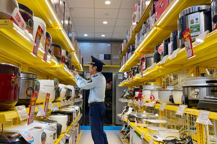 Gia Lai: Đẩy mạnh cao điểm phòng, chống buôn lậu và hàng giả