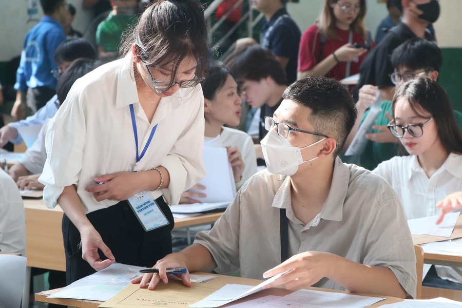 Trường Y Dược - Đại học Quốc gia Hà Nội lần đầu xét tuyển các tổ hợp có tiếng Anh