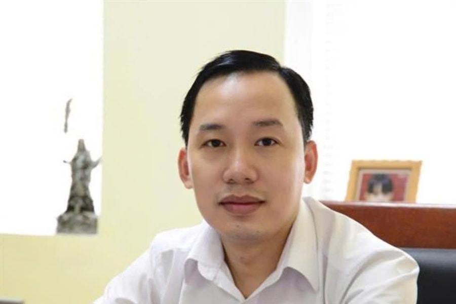 PGS.TS. Trịnh Tiến Việt được bổ nhiệm làm Quyền hiệu trưởng Trường Đại học Luật - Đại học Quốc gia Hà Nội