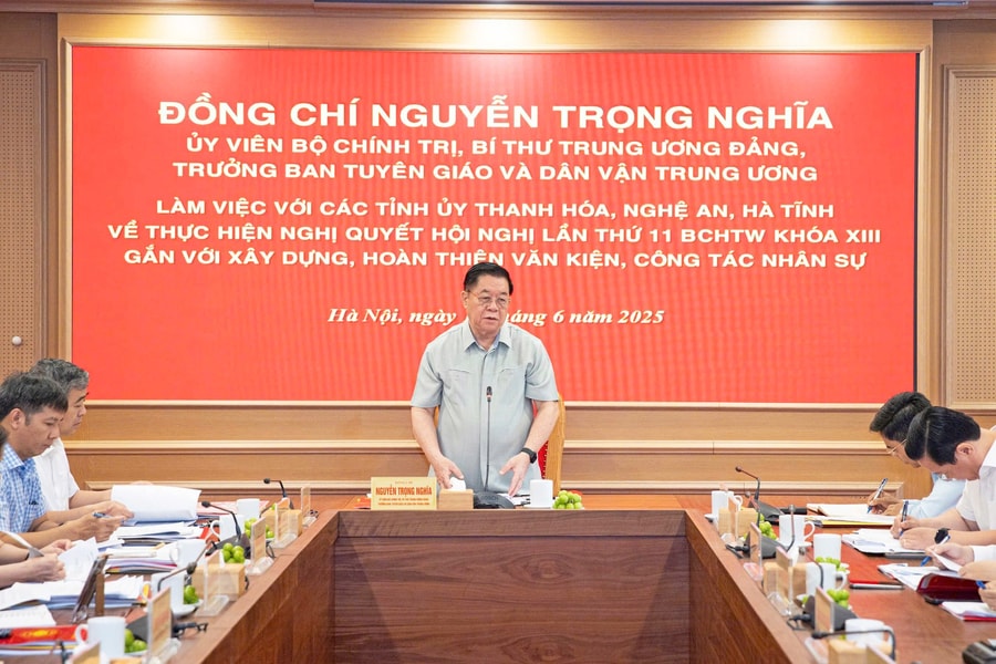 Trưởng Ban Tuyên giáo và Dân vận Trung ương Nguyễn Trọng Nghĩa làm việc với Tỉnh ủy các tỉnh Thanh Hóa, Nghệ An, Hà Tĩnh