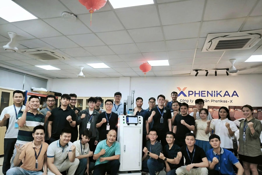 Robot tự hành AMR I150: Khi công nghệ “Make in Phenikaa” vươn tầm quốc tế